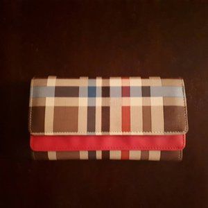 Checkered Two Toned Wallet